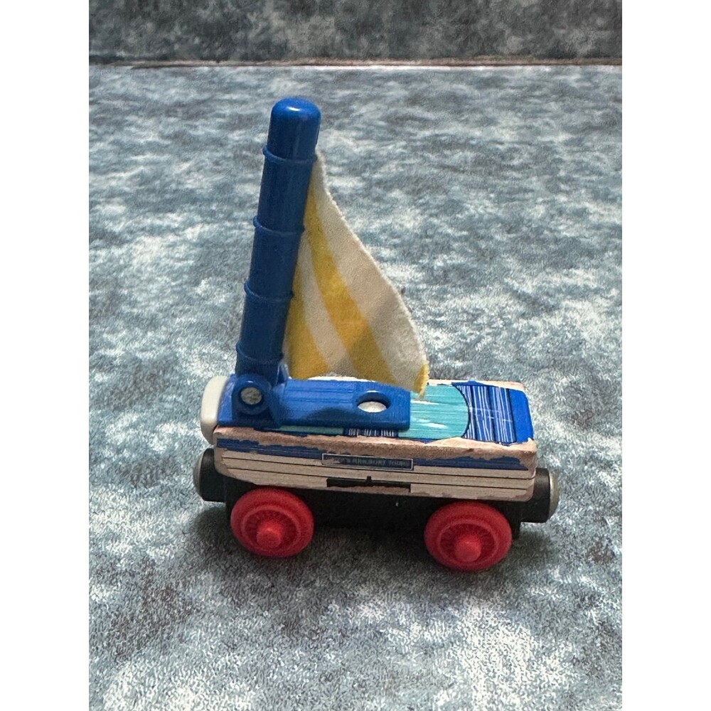 Thomas & Friends Railway SKIFF THE RAIL BOAT Blue and Red Sailboat Engine Toy